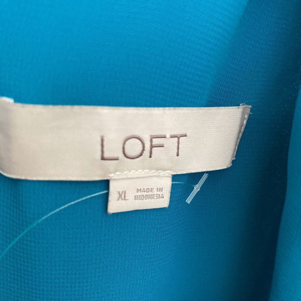 Loft Top - Picture 2 of 2